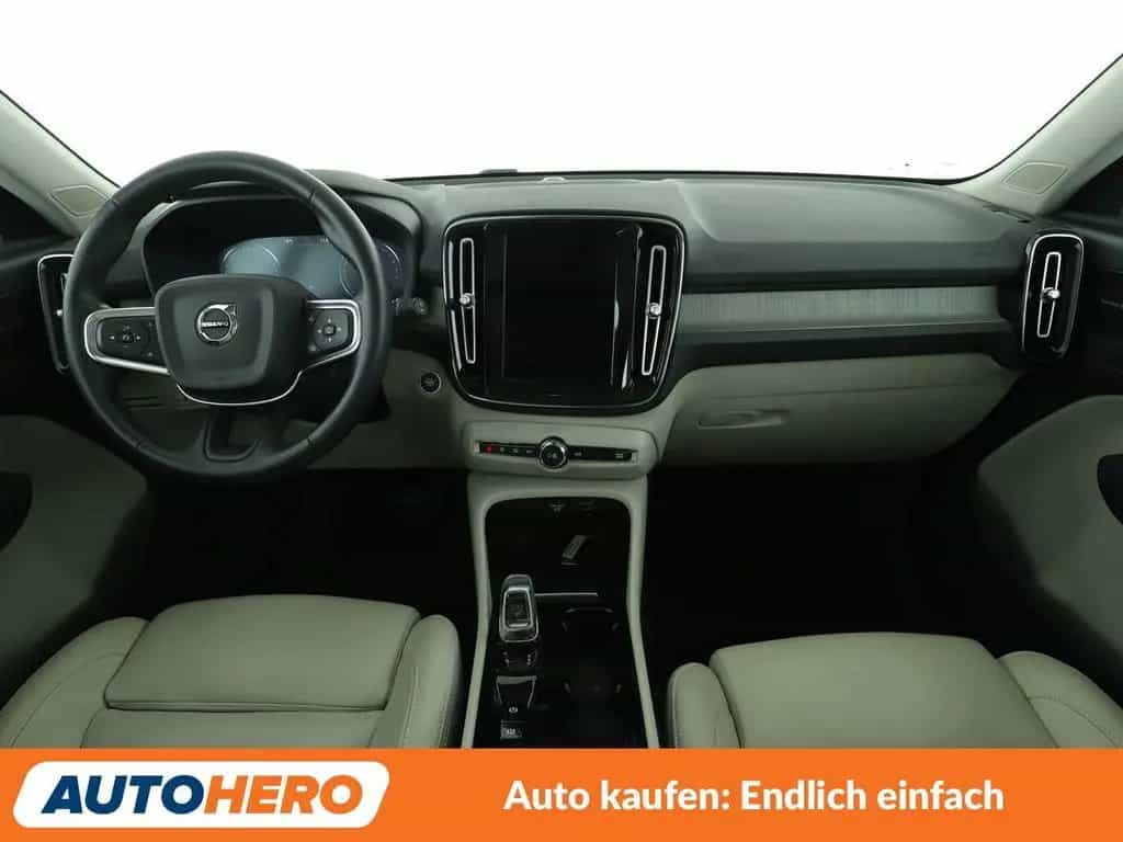 Volvo XC40 2.0 B5 Mild-Hybrid Inscription AWD Aut.*NAV 09/2021-photo-11