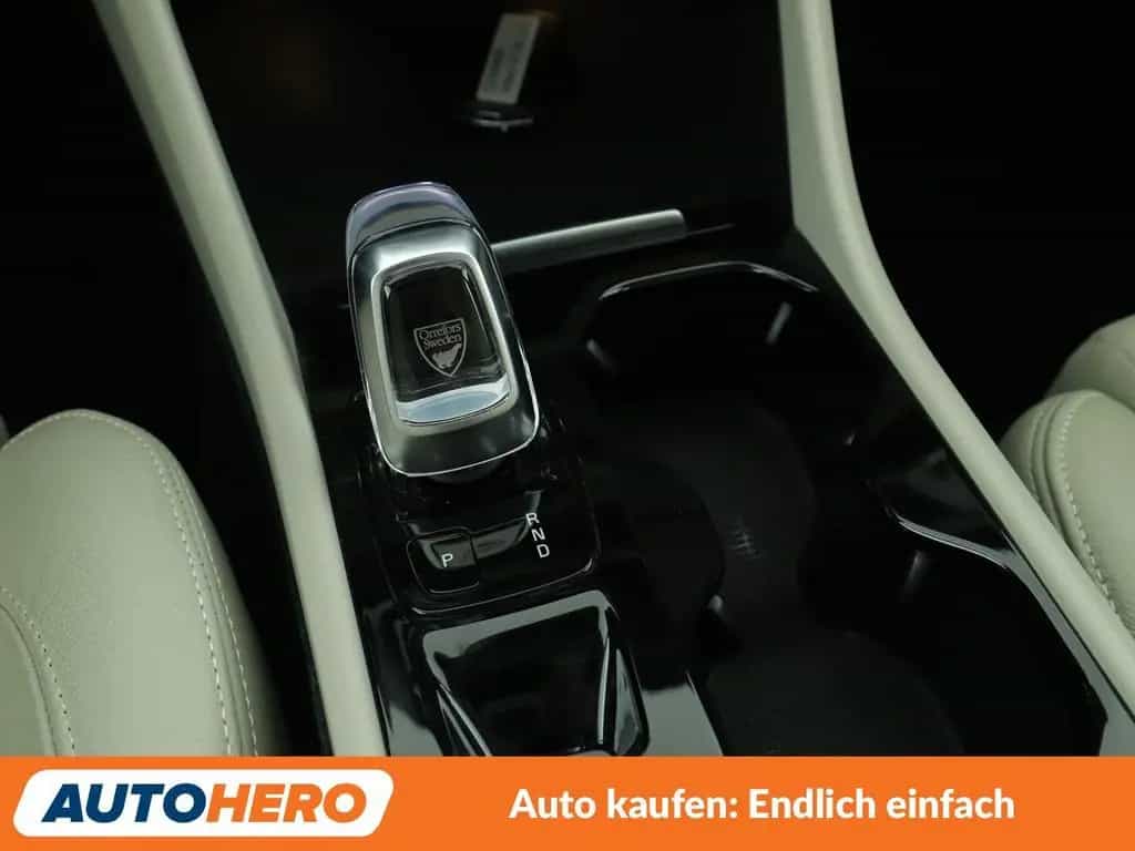 Volvo XC40 2.0 B5 Mild-Hybrid Inscription AWD Aut.*NAV 09/2021-photo-22