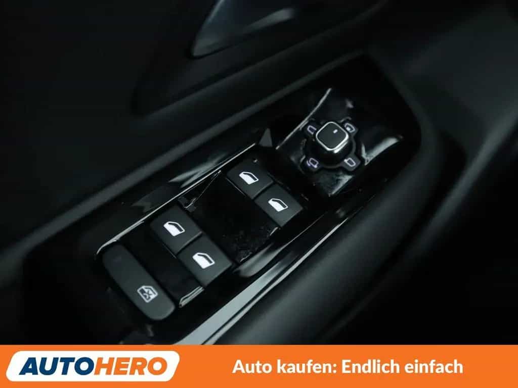 Citroën C5 X 1.2 PureTech Shine Aut.*NAVI*CAM*TEMPO* 06/2023-photo-24