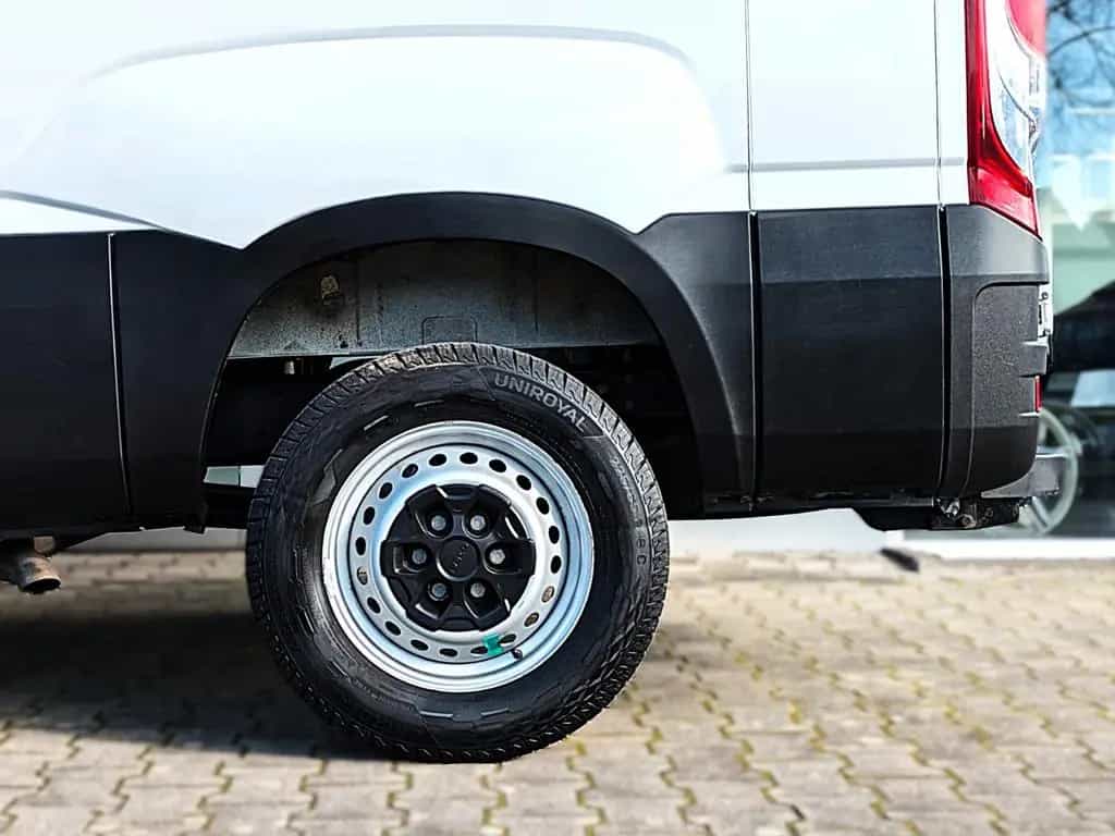 Iveco Other Daily DOKA KASTEN 6 SITZE KLIMA NAVI STANDH. CAM 01/2023-photo-13