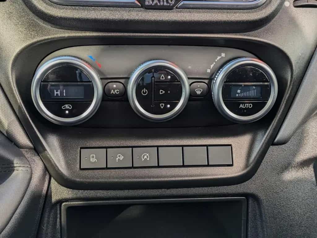 Iveco Other Daily DOKA KASTEN 6 SITZE KLIMA NAVI STANDH. CAM 01/2023-photo-26