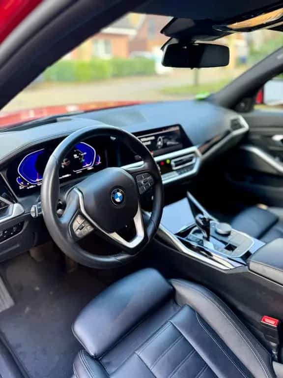 BMW 3 Series 320d xDrive T.,Luxury,AHK,Laser,Leder,Vollaus. 01/2020-photo-4