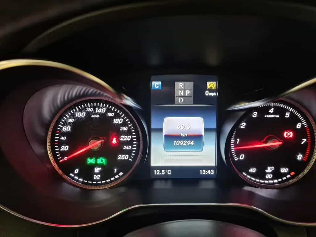 Mercedes-Benz C 250 T / AMG / NAVI / LEDER / PANORAMADACH 06/2017-photo-15