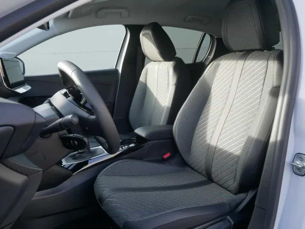 Peugeot 208 ALLURE PureTech 1.2 100 PS MT6 PDC APPLE CAR 11/2025-photo-11