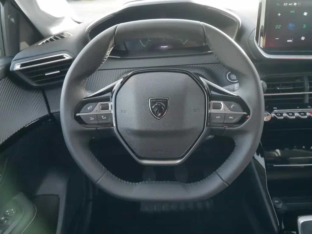 Peugeot 208 ALLURE PureTech 1.2 100 PS MT6 PDC APPLE CAR 11/2025-photo-17