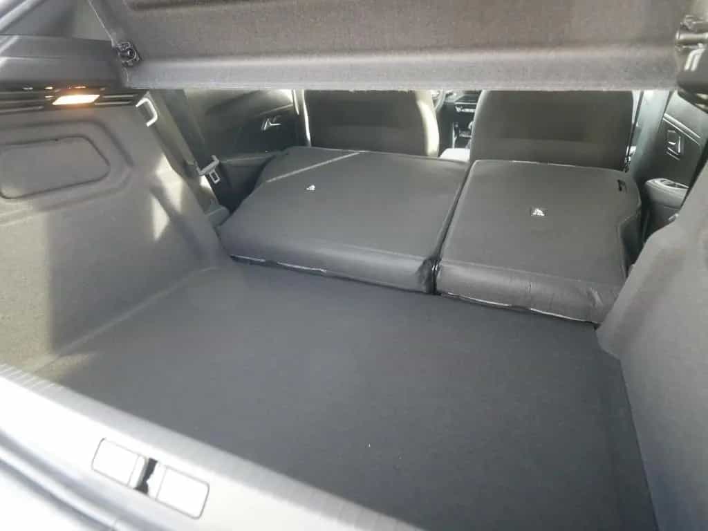 Peugeot 208 ALLURE PureTech 1.2 100 PS MT6 PDC APPLE CAR 11/2025-photo-36