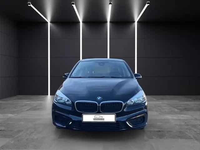 BMW 2 Series 218i Gran Tourer*7Sitzer*Sitzheizung*PDC* 03/2016-photo-1