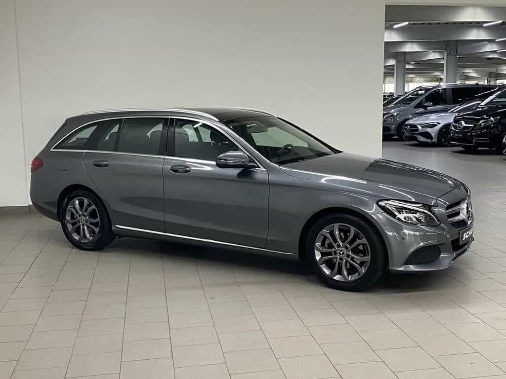 Mercedes-Benz C-Class 180 T AVANTGARDE+PANO+AHK+MULTIBEAM LED+TOTWIN 06/2018-photo-3