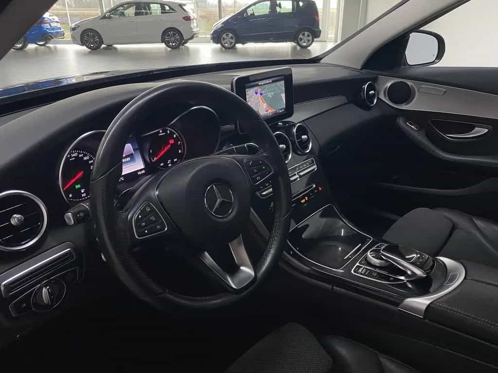 Mercedes-Benz C-Class 180 T AVANTGARDE+PANO+AHK+MULTIBEAM LED+TOTWIN 06/2018-photo-5
