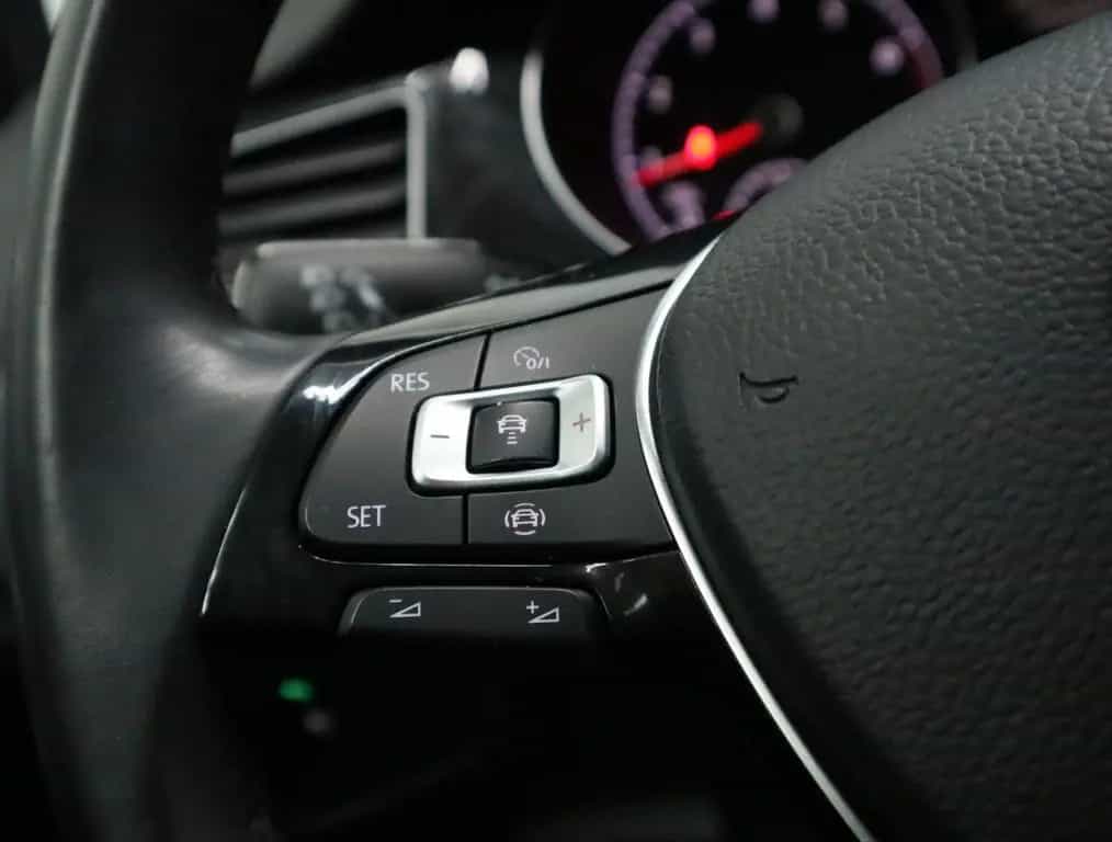Volkswagen Golf Sportsvan VII Highline LED Navi SHZ ACC 07/2019-photo-15