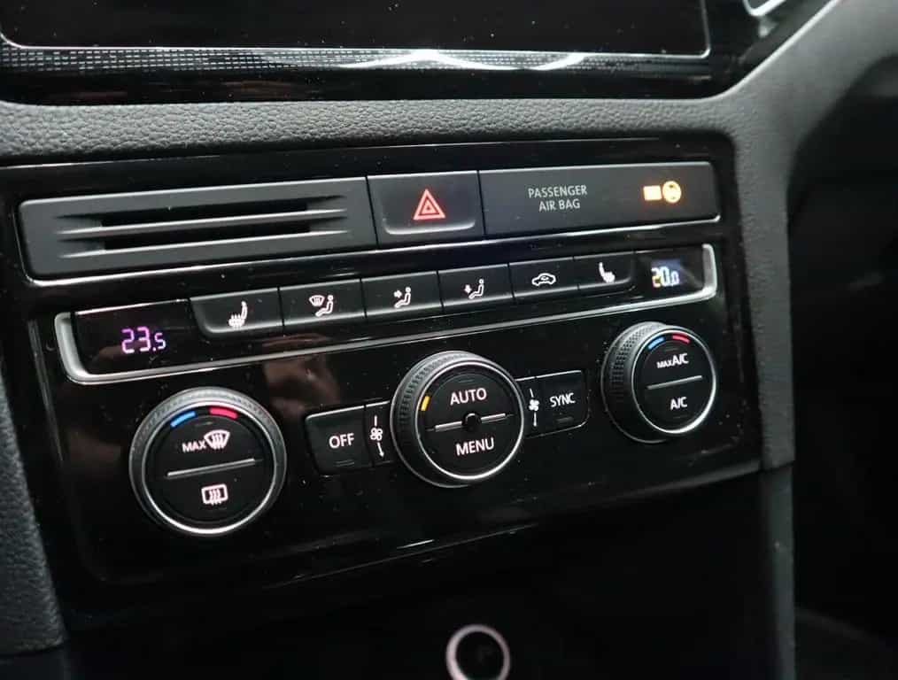Volkswagen Golf Sportsvan VII Highline LED Navi SHZ ACC 07/2019-photo-16