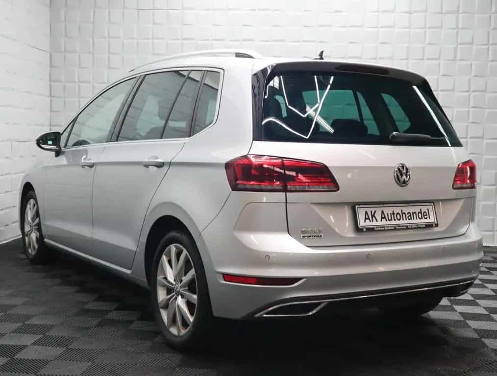 Volkswagen Golf Sportsvan VII Highline LED Navi SHZ ACC 07/2019-photo-3