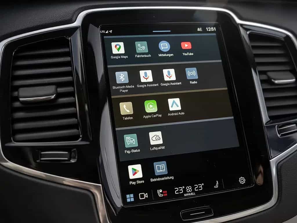 Volvo XC90 B5 AWD Ultimate Dark 11/2022-photo-12
