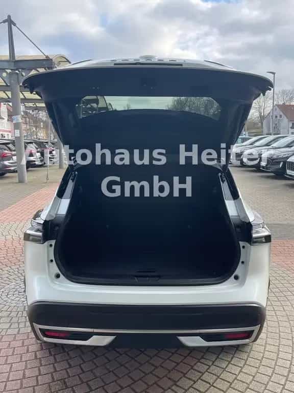 Nissan Qashqai 1.3 MHEV N-Connecta / 360°+HUD 06/2025-photo-11