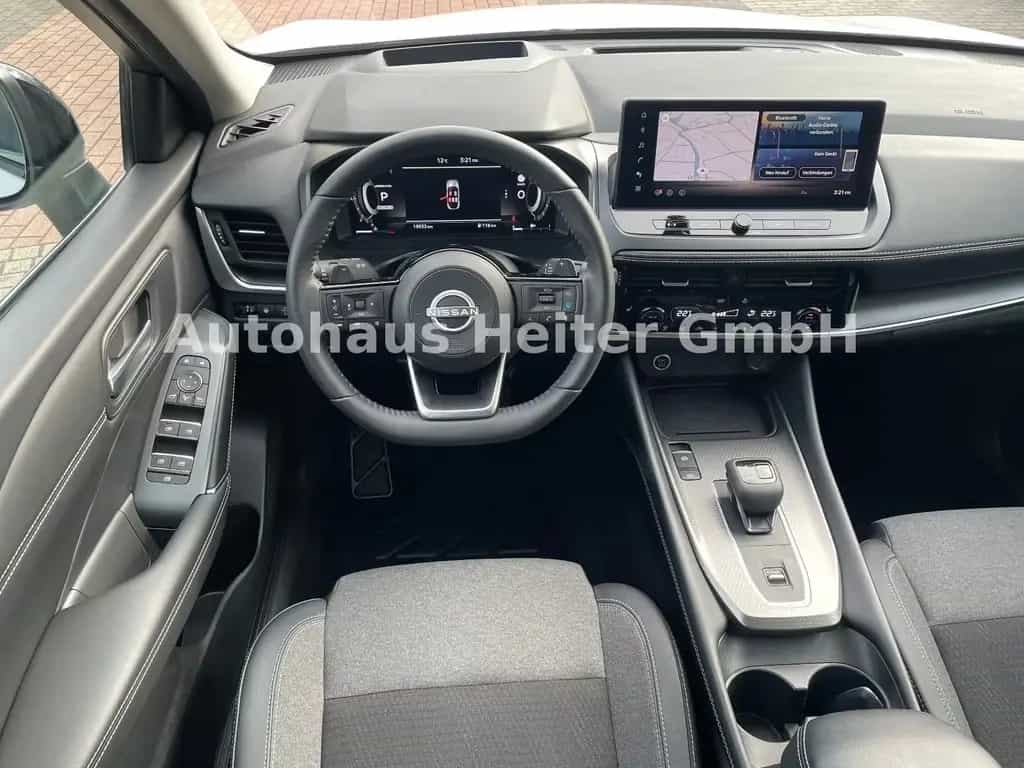 Nissan Qashqai 1.3 MHEV N-Connecta / 360°+HUD 06/2025-photo-14