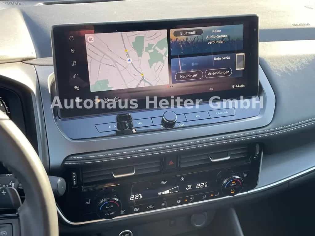 Nissan Qashqai 1.3 MHEV N-Connecta / 360°+HUD 06/2025-photo-23
