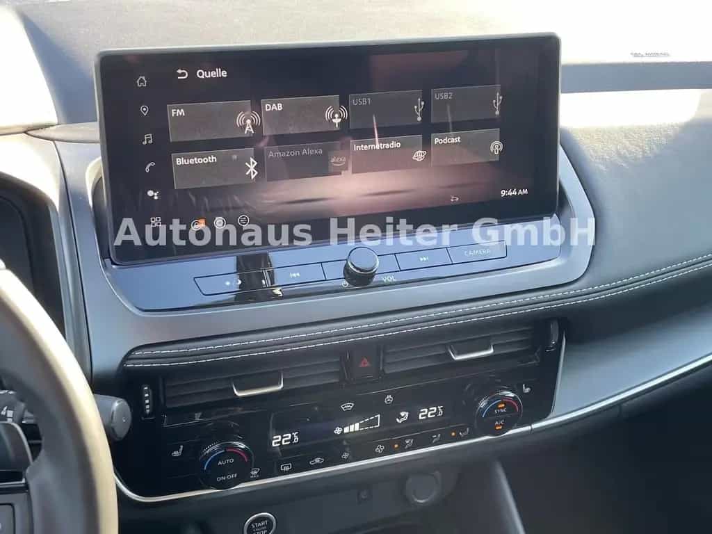 Nissan Qashqai 1.3 MHEV N-Connecta / 360°+HUD 06/2025-photo-24