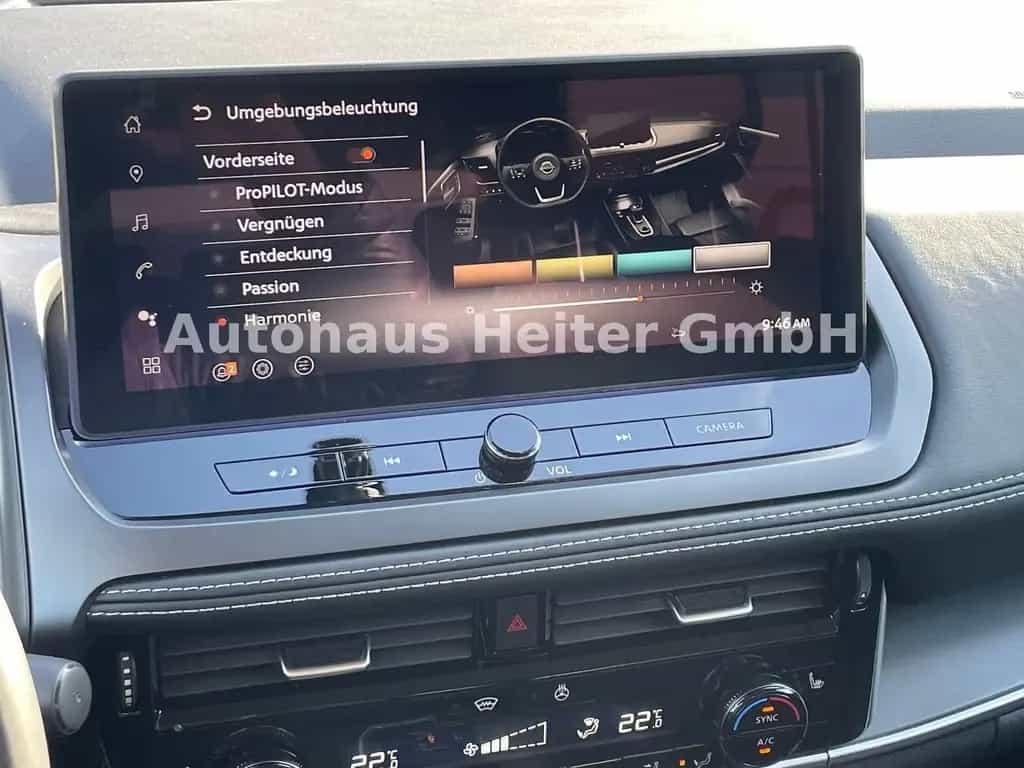 Nissan Qashqai 1.3 MHEV N-Connecta / 360°+HUD 06/2025-photo-28