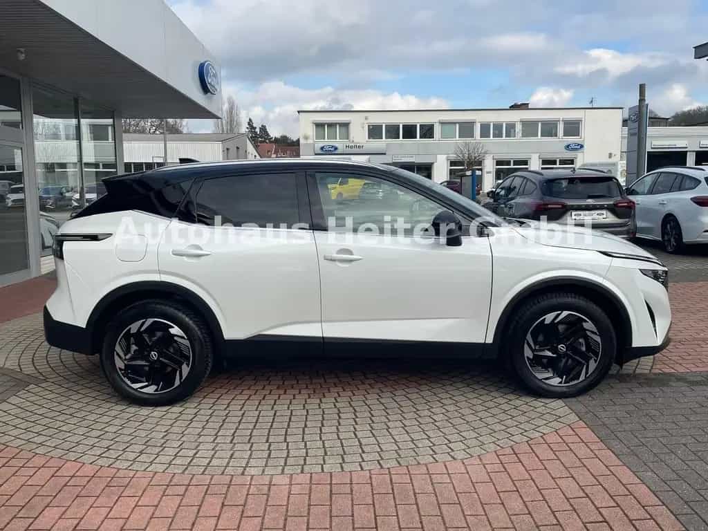 Nissan Qashqai 1.3 MHEV N-Connecta / 360°+HUD 06/2025-photo-6