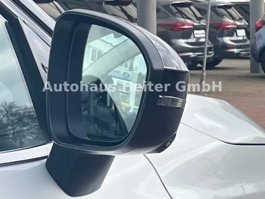 Nissan Qashqai 1.3 MHEV N-Connecta / 360°+HUD 06/2025-photo-9
