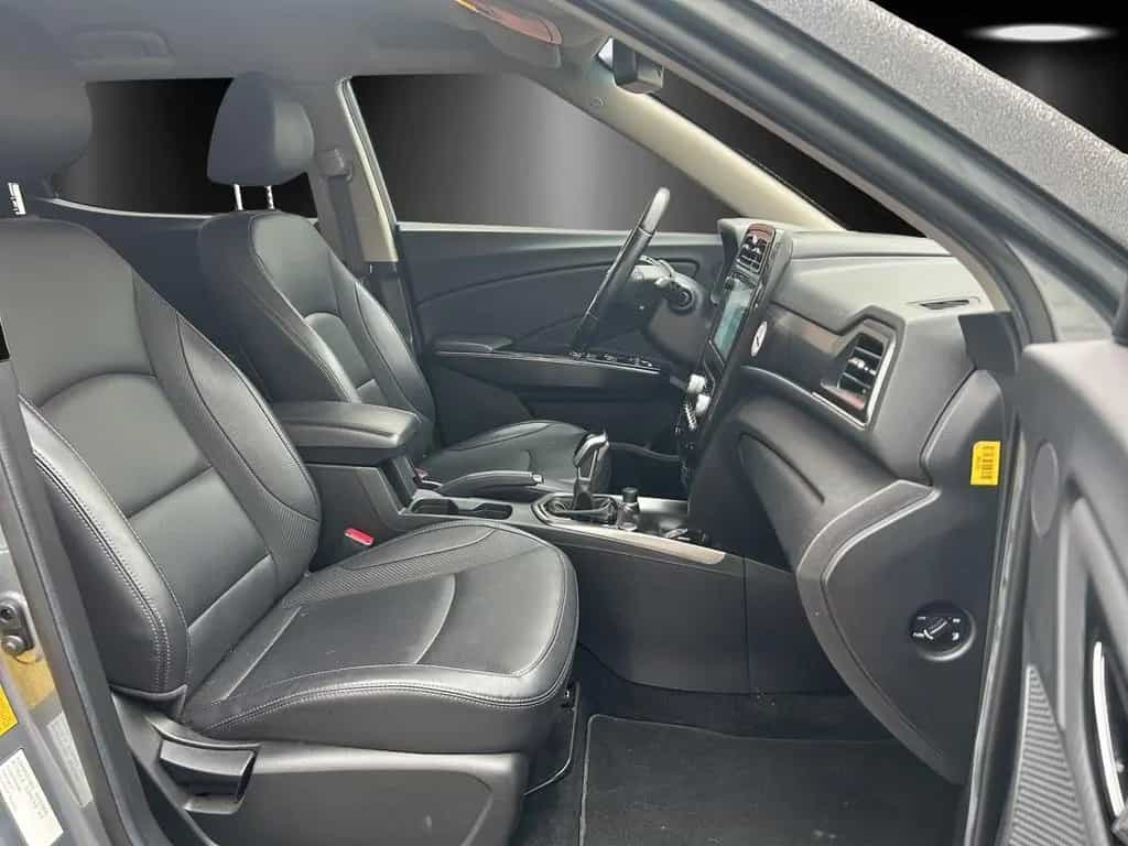 Ssangyong Tivoli Grand Onyx 1.5 T-GDI 6AT 08/2022-photo-6