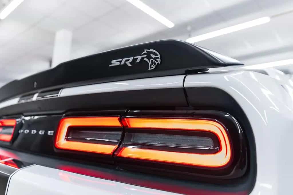 Dodge Challenger 3,6L SXT ALPINE KAM CARPLAY M+S 11/2018-photo-19