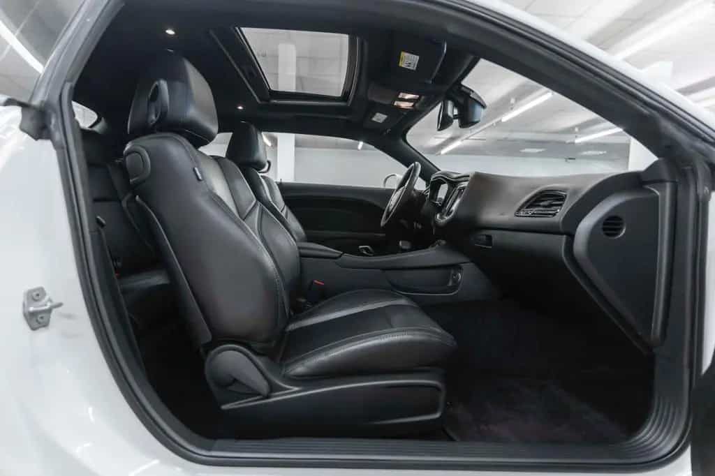Dodge Challenger 3,6L SXT ALPINE KAM CARPLAY M+S 11/2018-photo-5