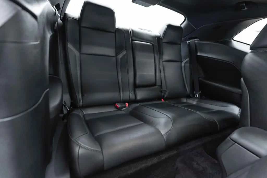 Dodge Challenger 3,6L SXT ALPINE KAM CARPLAY M+S 11/2018-photo-6