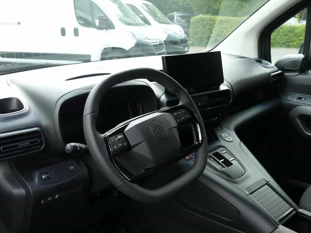 Citroën Berlingo BlueHDi 130 S&S EAT8 M MAX*Lagerwagen* 07/2025-photo-3