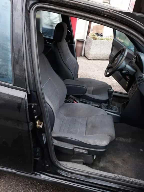 Alfa Romeo 155 2.0i Twin Spark 16V cat S 04/1996-photo-8