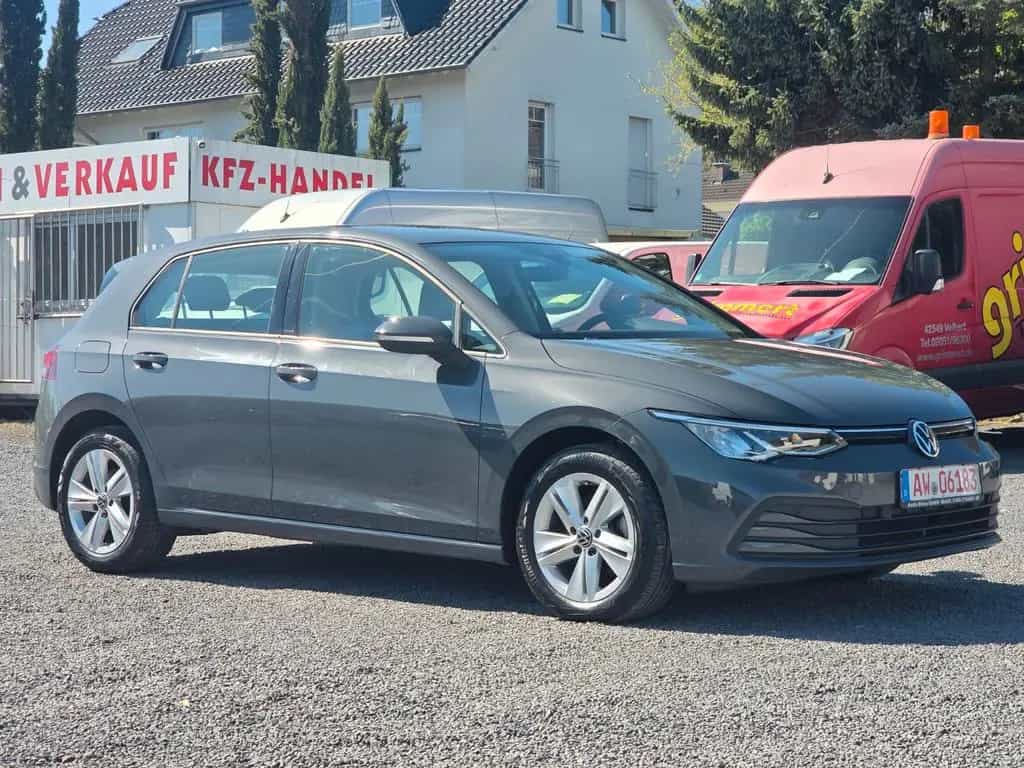 Volkswagen Golf VIII Lim. Life Travel 05/2021-photo-3