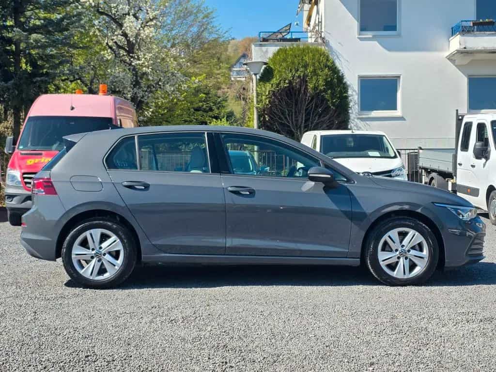 Volkswagen Golf VIII Lim. Life Travel 05/2021-photo-8