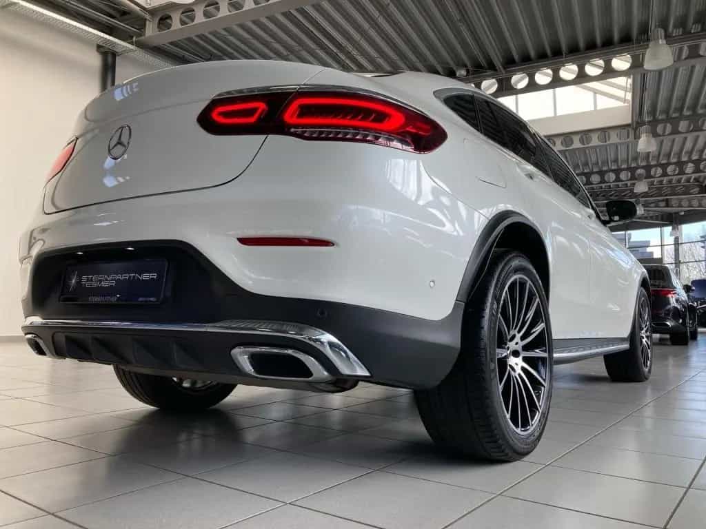 Mercedes-Benz GLC-Class 200 4M AMG+MBUX+Ambiente+Designo+Burmester 09/2020-photo-11
