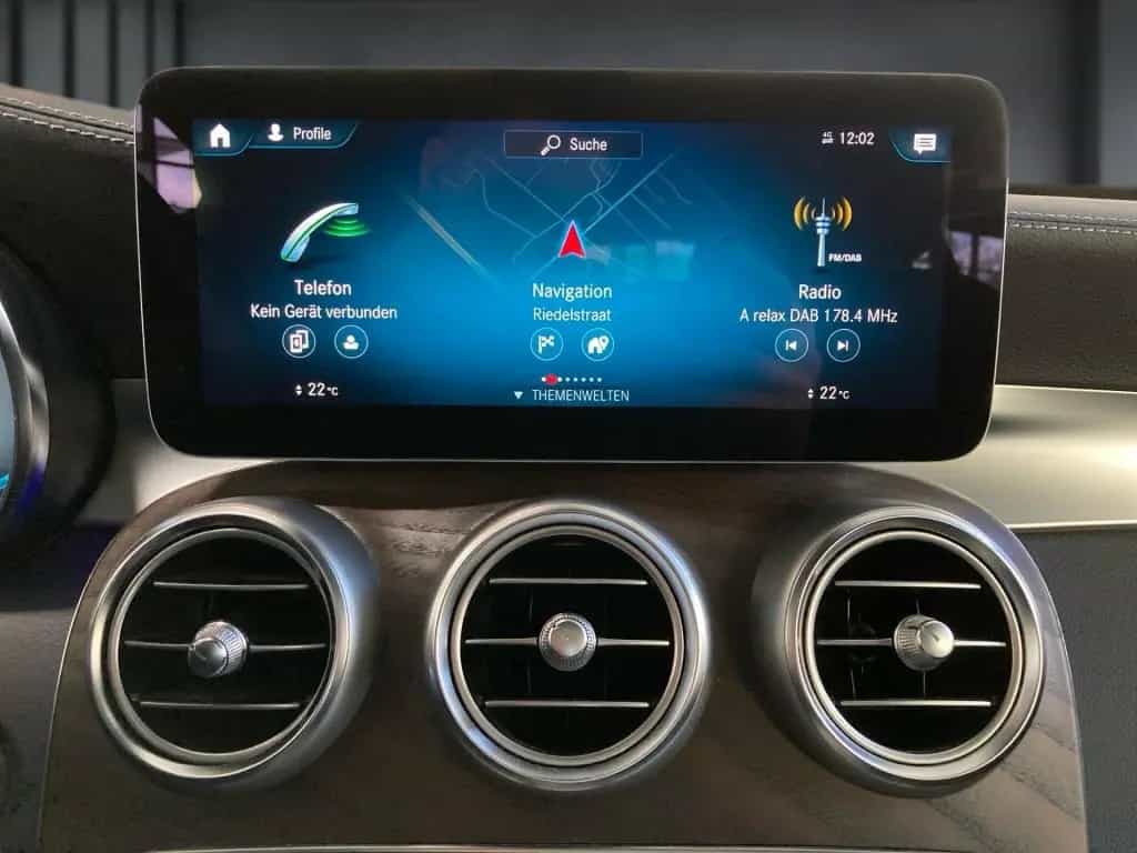 Mercedes-Benz GLC-Class 200 4M AMG+MBUX+Ambiente+Designo+Burmester 09/2020-photo-15