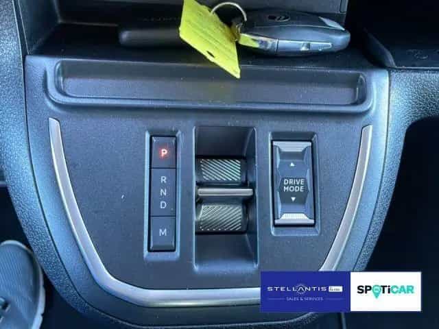 Citroën SpaceTourer MAX M BlueHDi 180 EAT8 AHK LEDER ACC 12/2024-photo-17