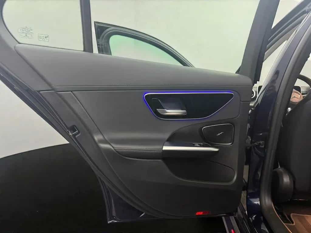 Mercedes-Benz C-Class 300d 4M Limo AMG LINE PANO*DIGI-LIGHT*WIDE*KAM 08/2022-photo-10
