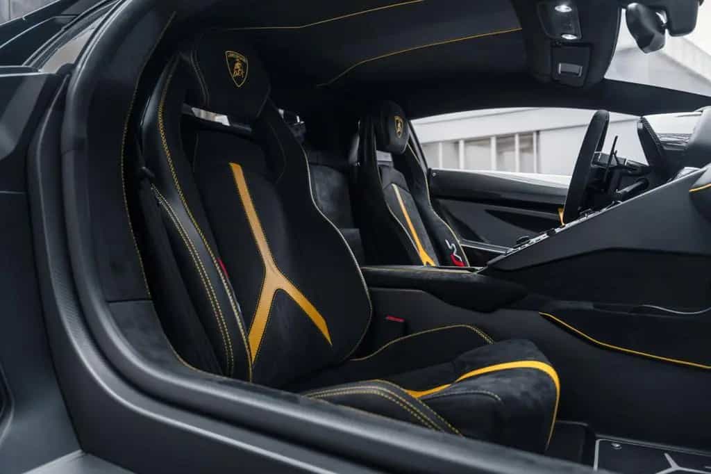 Lamborghini SVJ Coupé 04/2019-photo-15