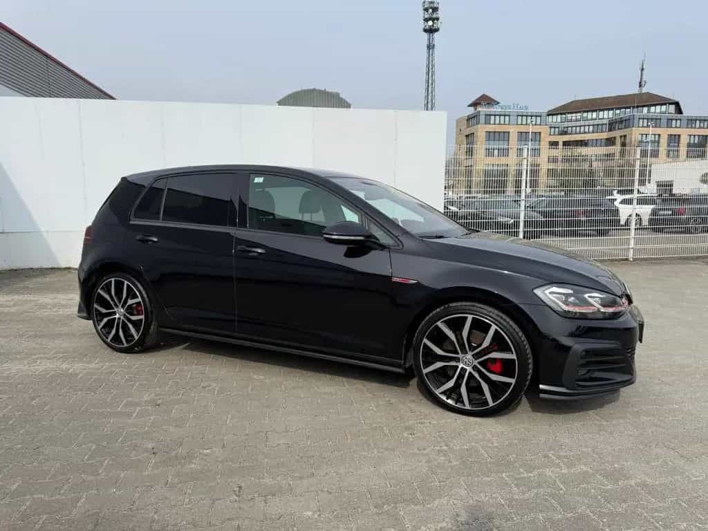 Volkswagen Golf VII GTI FACELIFT LED+LEDER+KAM+ACC+DCC 04/2017-photo-5