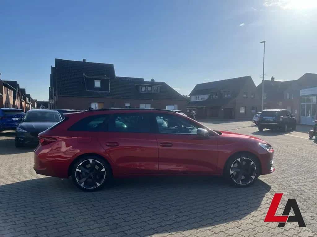 Cupra Leon SPORTSTOURER 2.0 TSI DSG 245 PS AHK VOLL LE 07/2022-photo-3