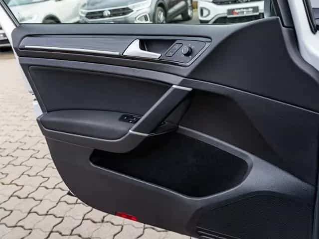 Volkswagen Golf VII 1.5 TSI DSG Highline *R-LINE*LED*NAVI* 09/2019-photo-15
