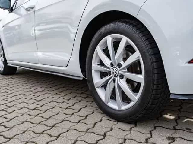 Volkswagen Golf VII 1.5 TSI DSG Highline *R-LINE*LED*NAVI* 09/2019-photo-8