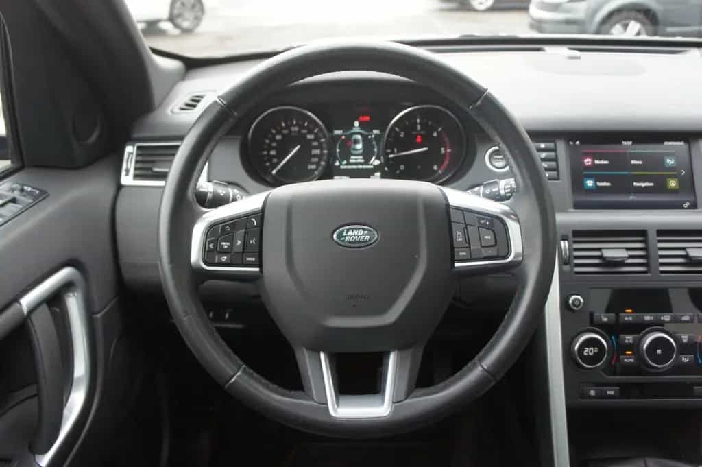 Land Rover Discovery Sport SE *NAVI*KAMERA*SHZ*PANO*8FACH* 12/2018-photo-14
