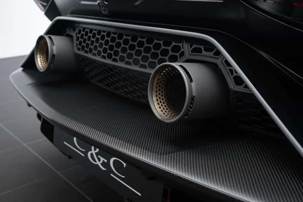 Lamborghini Aventador Ultimae Roadster FULL CARBON/WARRANTY 07/2022-photo-16