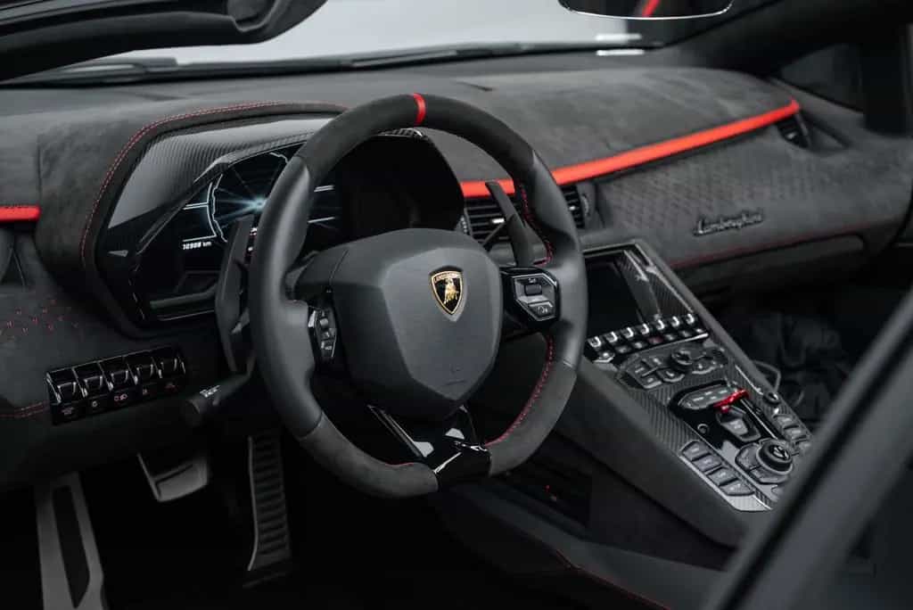 Lamborghini Aventador Ultimae Roadster FULL CARBON/WARRANTY 07/2022-photo-19