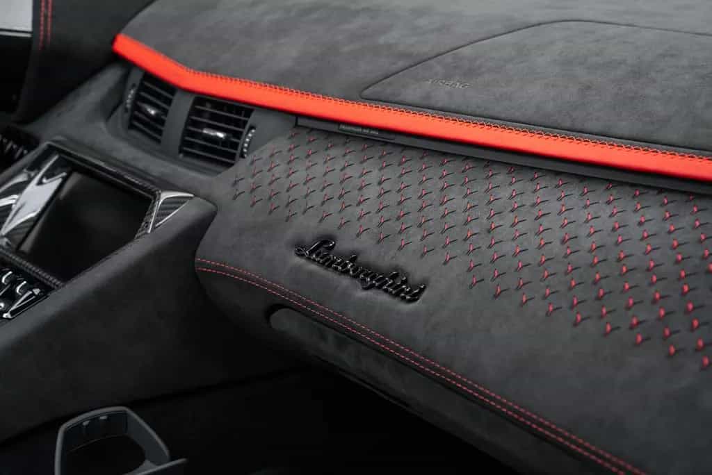 Lamborghini Aventador Ultimae Roadster FULL CARBON/WARRANTY 07/2022-photo-21