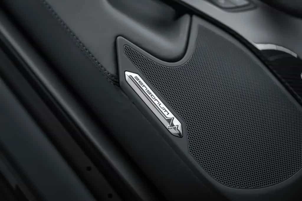 Lamborghini Aventador Ultimae Roadster FULL CARBON/WARRANTY 07/2022-photo-25