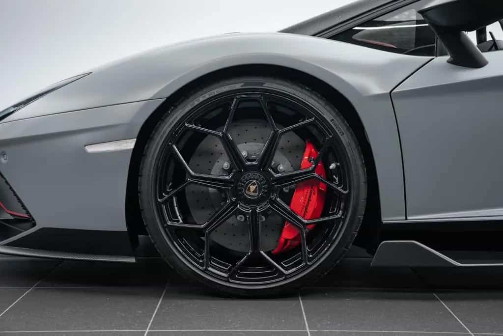 Lamborghini Aventador Ultimae Roadster FULL CARBON/WARRANTY 07/2022-photo-4