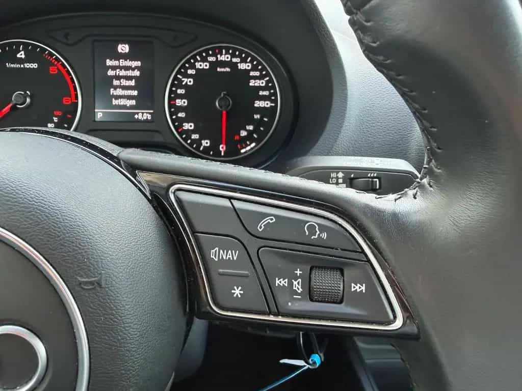 Audi A3 Sportback 35 TDI -S-Tronic-Navi-SHZ-Tempo-LED 10/2019-photo-19