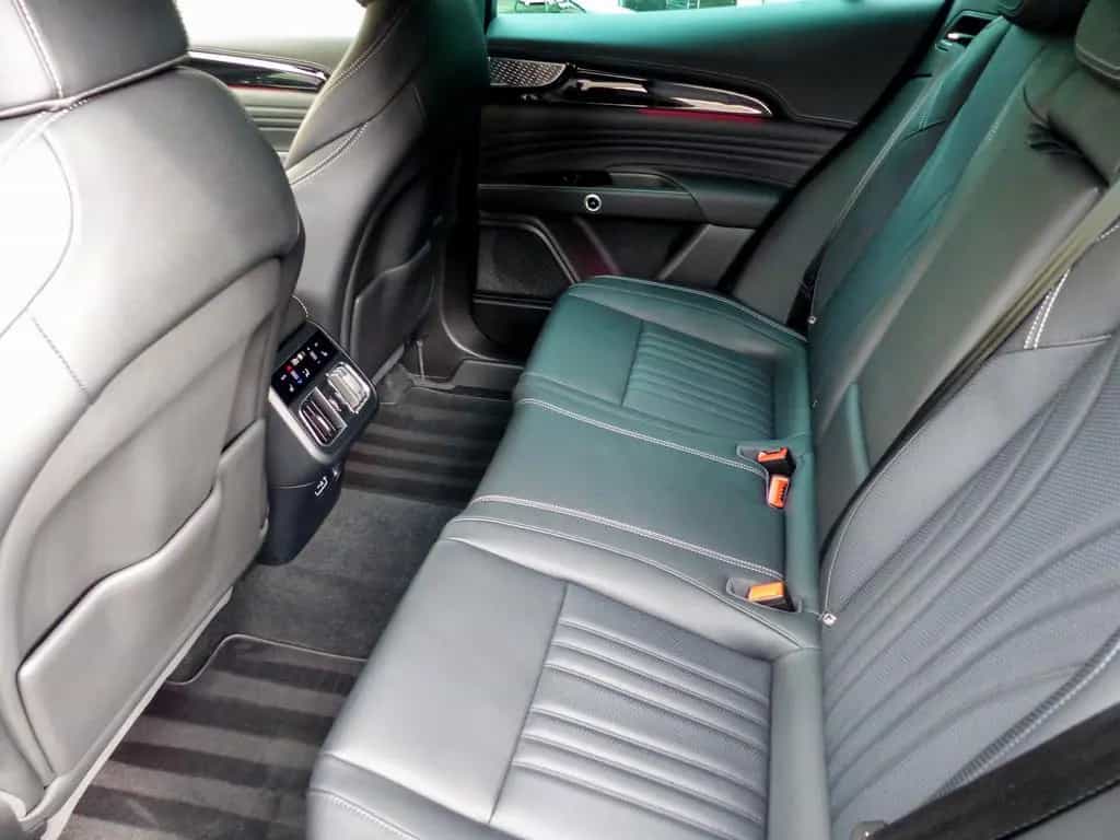 Maserati Grecale Modena*Head-Up*Leder*Pano*360°Kamera*ACC 08/2025-photo-14