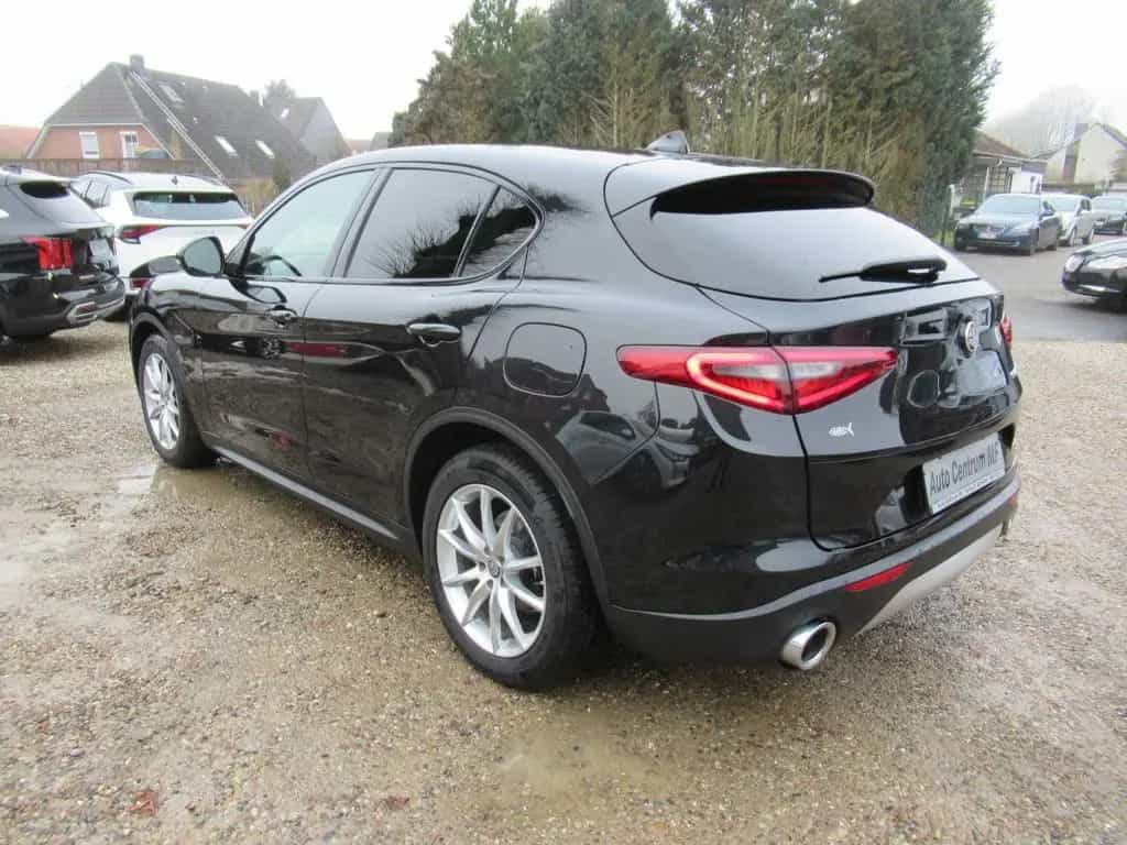 Alfa Romeo Stelvio 2.2 16V AT8 05/2018-photo-4